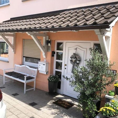 Kleine Auszeit Apartment Neunkirchen  Luaran gambar